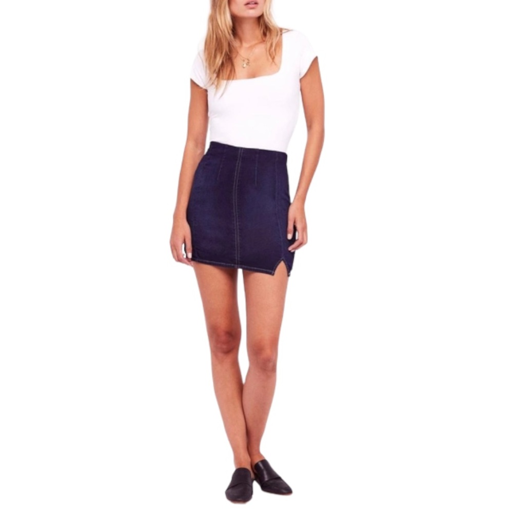 Free People Indigo Blue Femme Fatale Stretch Denim Mini Skirt Size Medium